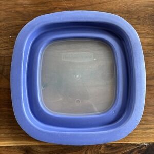 Rubbermaid Replacement Lid 7" Square Blue w/ Clear Window 10M3M4